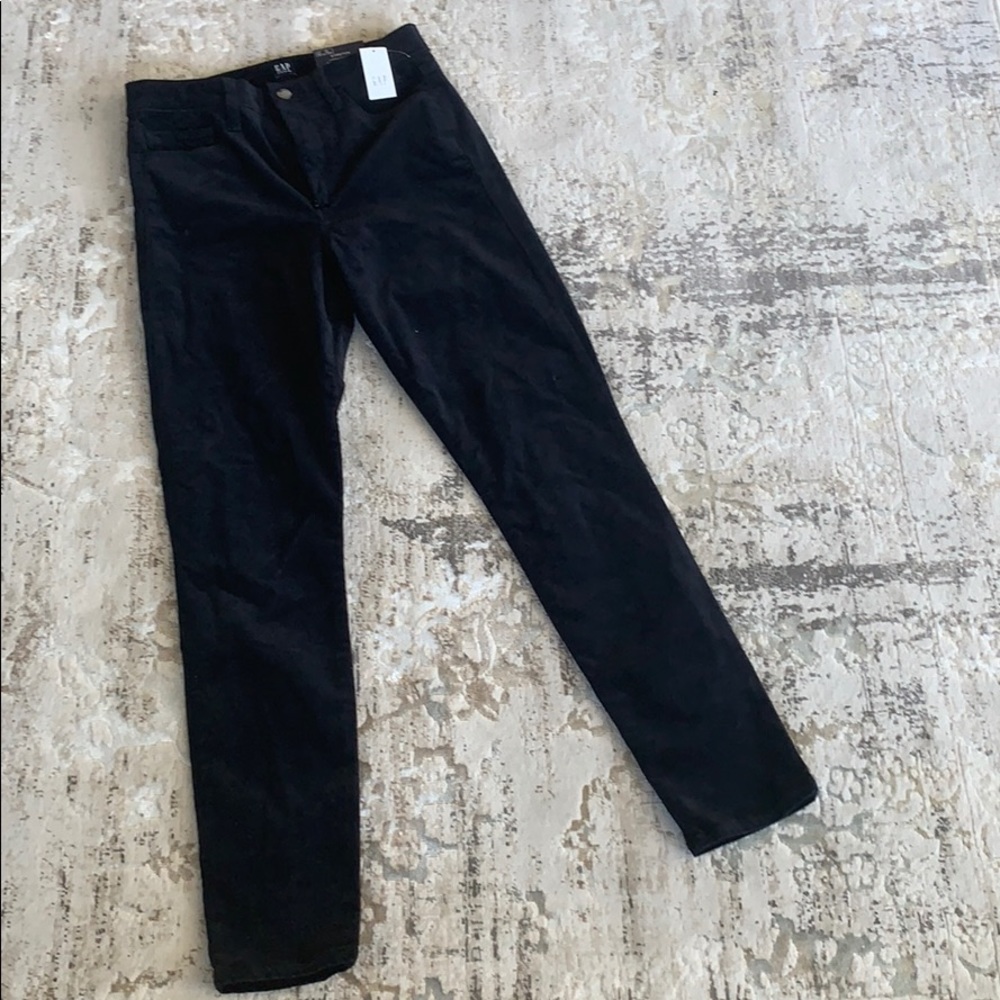 Black velvet skinny pants -gap 28